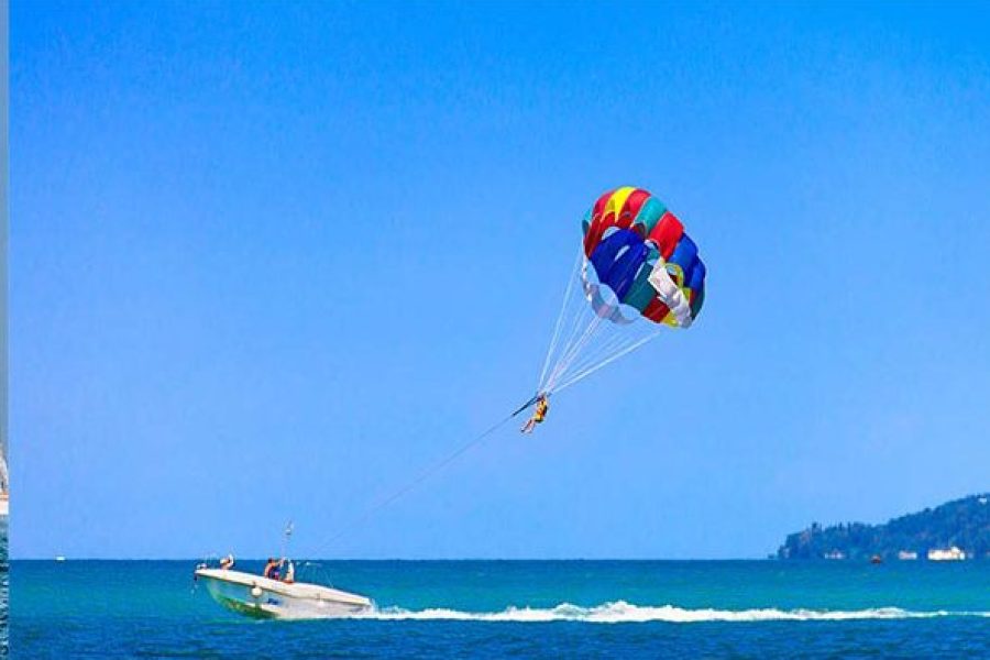Dubai Parasailing
