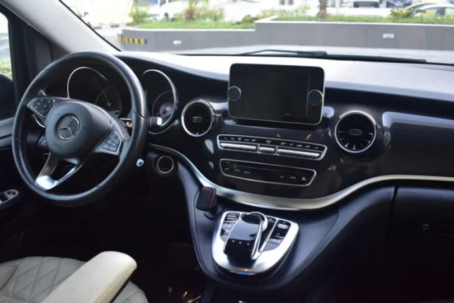 Mercedes V Class