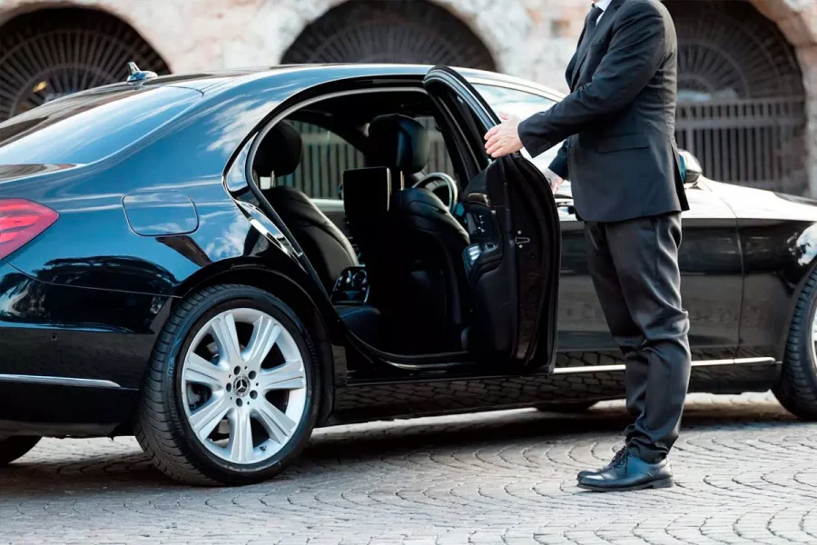 Al Maktoum International Airport Transfers